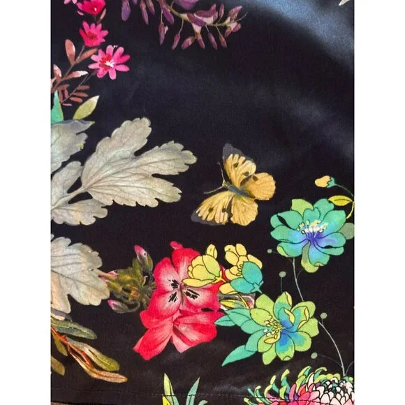 Johnny Was Black Floral Top - Picture 7 of 8